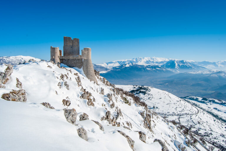 Ciaspole a Rocca Calascio